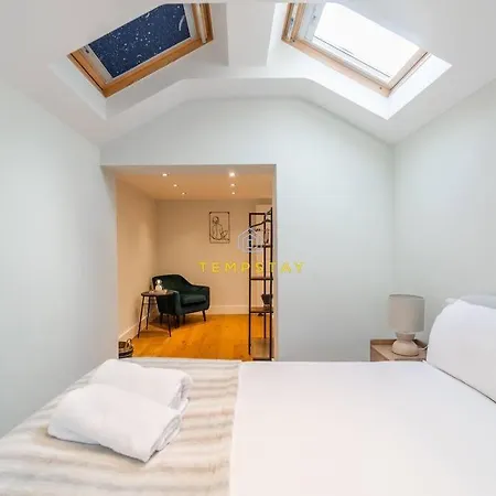 Stylish 3 Bed Cottage, Walk 2 All Sights & High St Windsor Exterior photo